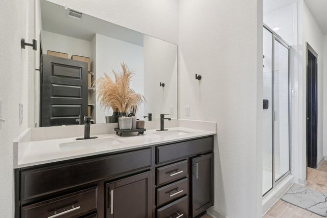 220 Merrick RD, Georgetown, TX 78628