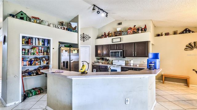 3076 SKY STREET, Deltona, FL 32738