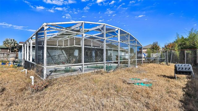 3076 SKY STREET, Deltona, FL 32738