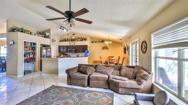 3076 SKY STREET, Deltona, FL 32738