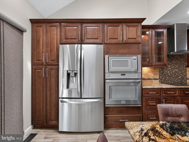 333 BASSWOOD CIR, Feasterville Trevose, PA 19053