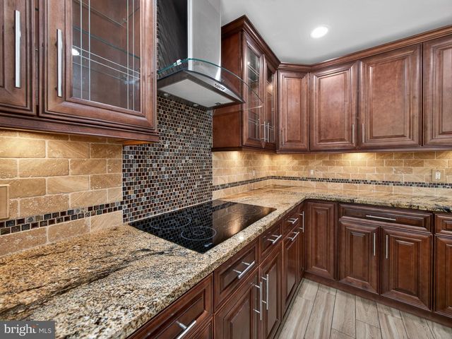 333 BASSWOOD CIR, Feasterville Trevose, PA 19053