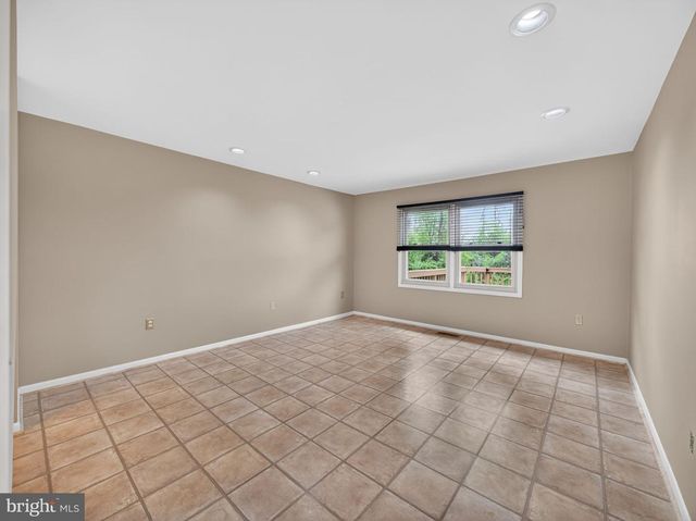 333 BASSWOOD CIR, Feasterville Trevose, PA 19053