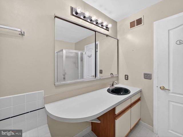 333 BASSWOOD CIR, Feasterville Trevose, PA 19053