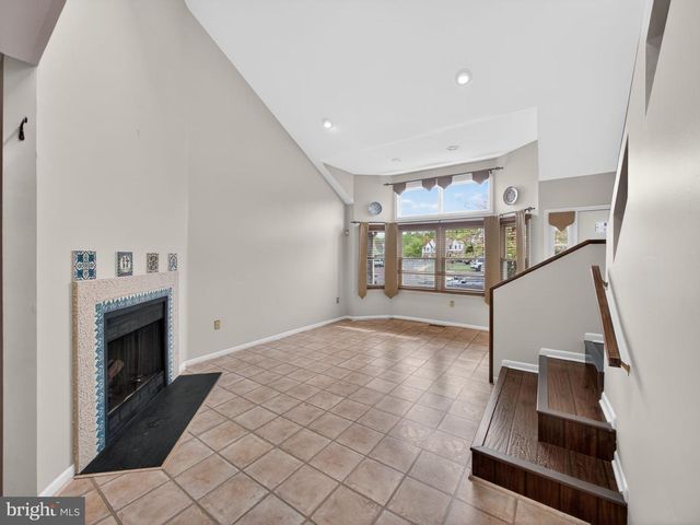 333 BASSWOOD CIR, Feasterville Trevose, PA 19053