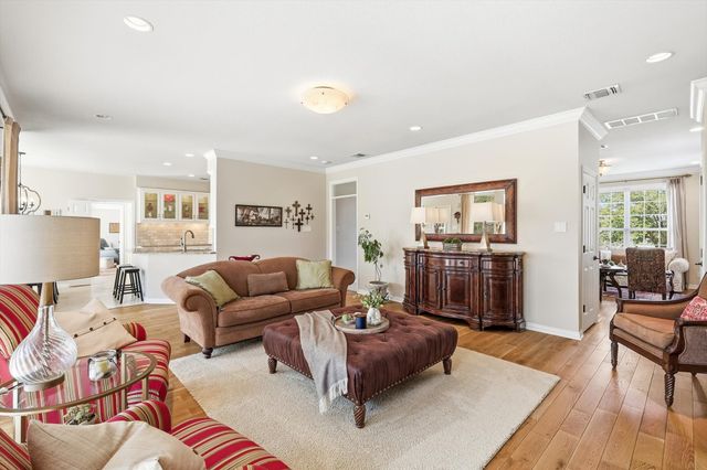 801 Bent Tree Drive, Euless, TX 76039