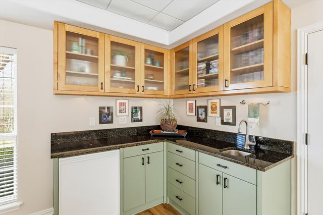 801 Bent Tree Drive, Euless, TX 76039