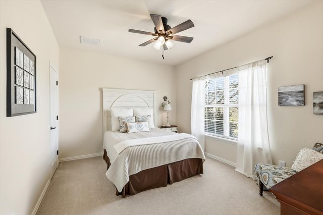 801 Bent Tree Drive, Euless, TX 76039