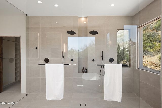 11070 E ROLLING ROCK Drive, Scottsdale, AZ 85262