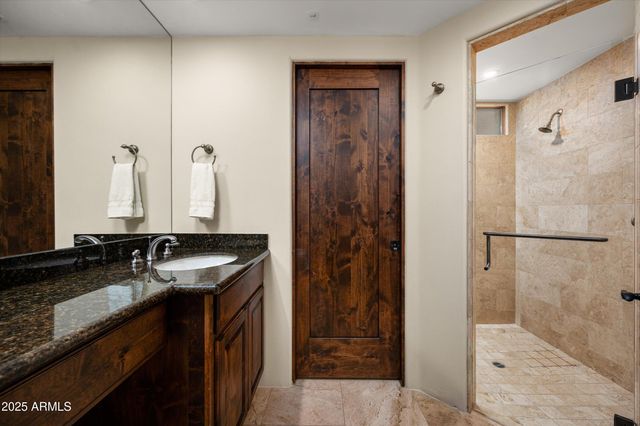 11070 E ROLLING ROCK Drive, Scottsdale, AZ 85262