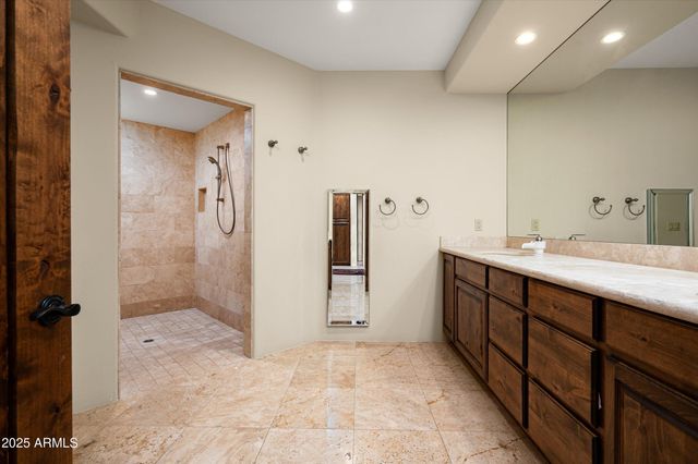 11070 E ROLLING ROCK Drive, Scottsdale, AZ 85262