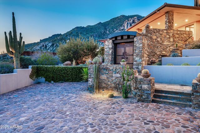 11070 E ROLLING ROCK Drive, Scottsdale, AZ 85262