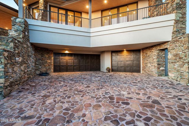 11070 E ROLLING ROCK Drive, Scottsdale, AZ 85262