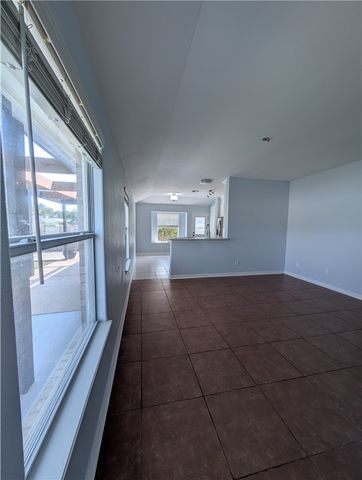 13829 Suntan Ave, Corpus Christi, TX 78418