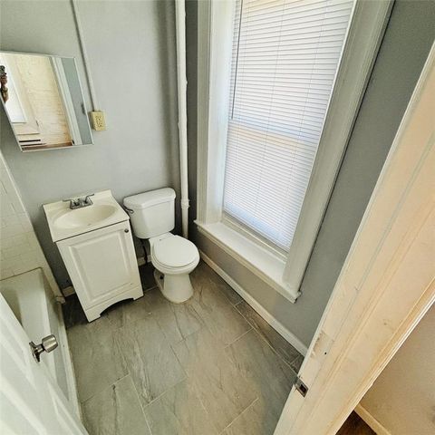 618 Chew West 2F, Allentown City, PA 18102
