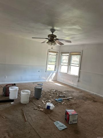 200 Grace Street, Tuckerman, AR 72473