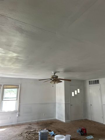 200 Grace Street, Tuckerman, AR 72473
