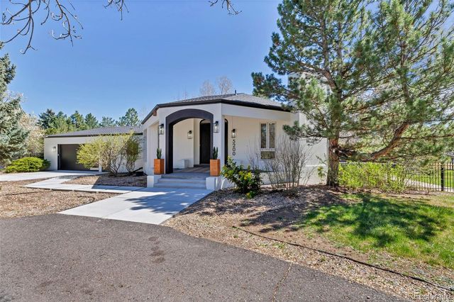 5200 Sunset Drive, Bow Mar, CO 80123