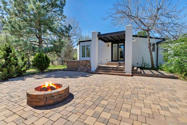 5200 Sunset Drive, Bow Mar, CO 80123