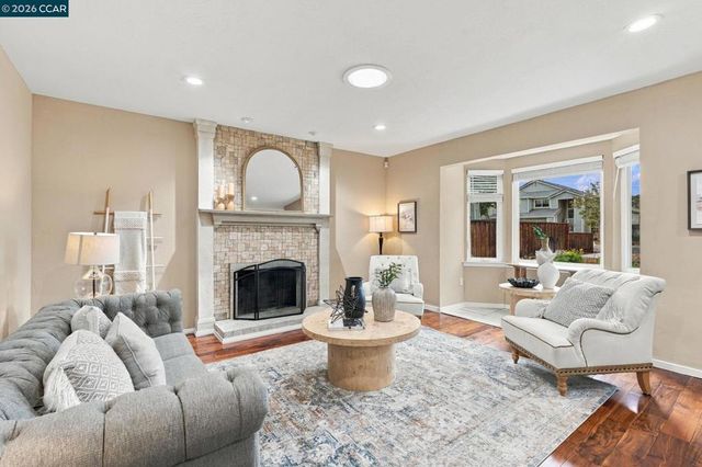 1719 Greentree Dr, Concord, CA 94521