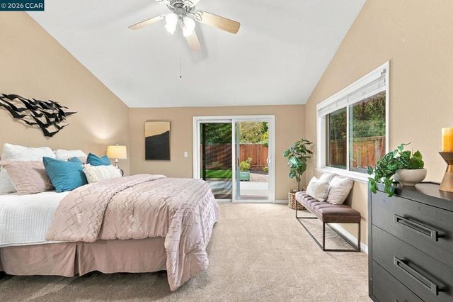 1719 Greentree Dr, Concord, CA 94521