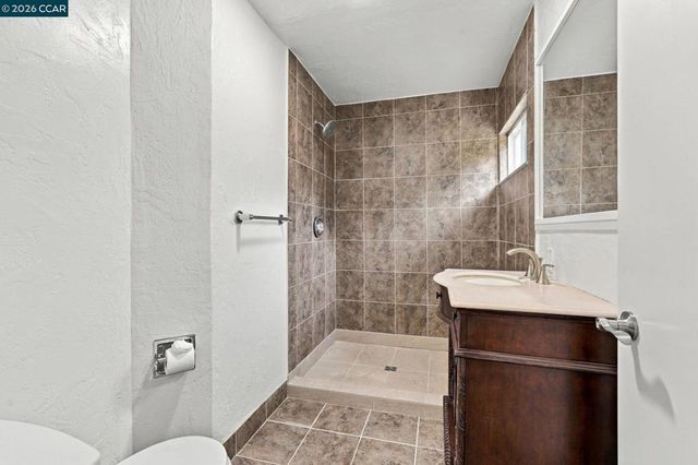 1719 Greentree Dr, Concord, CA 94521