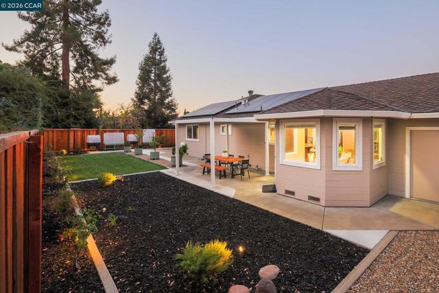 1719 Greentree Dr, Concord, CA 94521