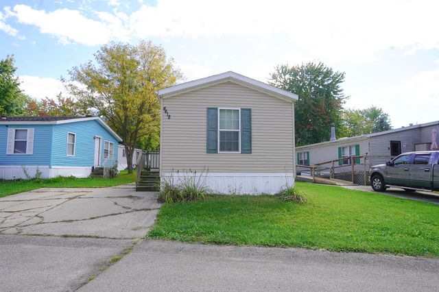 4418 Oakland Drive, Allendale Twp, MI 49401