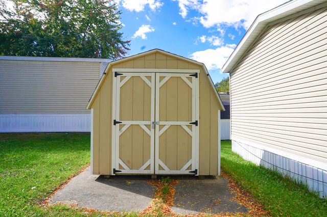 4418 Oakland Drive, Allendale Twp, MI 49401