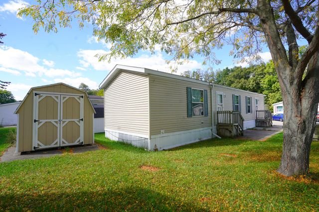 4418 Oakland Drive, Allendale Twp, MI 49401