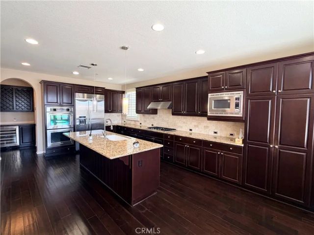 20420 Via Urbino, Porter Ranch, CA 91326