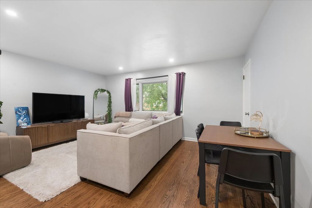 8023 Lake Street 2, River Forest, IL 60305 — photo 5