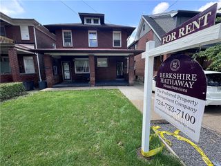 5944 Phillips Ave, Squirrel Hill, PA 15217