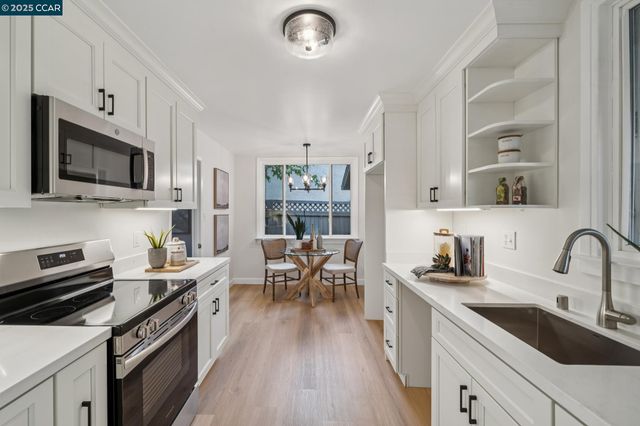 3188 Fitzpatrick Dr, Concord, CA 94519