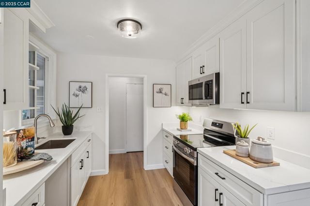 3188 Fitzpatrick Dr, Concord, CA 94519