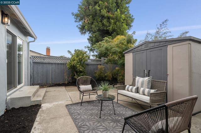 3188 Fitzpatrick Dr, Concord, CA 94519