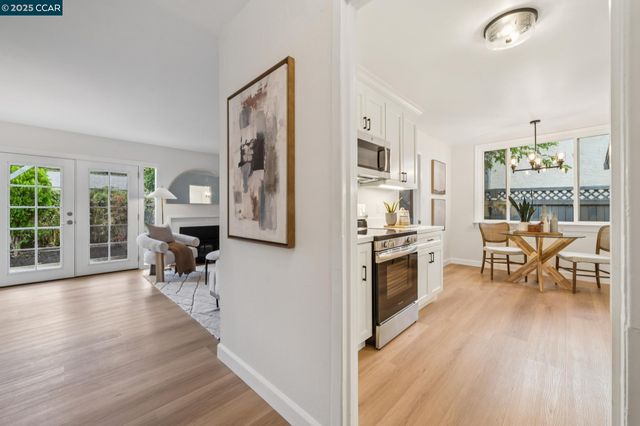 3188 Fitzpatrick Dr, Concord, CA 94519