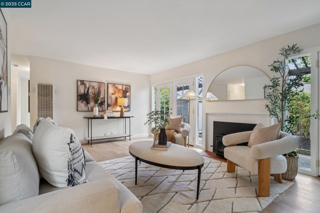 3188 Fitzpatrick Dr, Concord, CA 94519