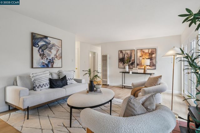 3188 Fitzpatrick Dr, Concord, CA 94519
