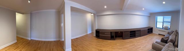 325 Main Street 5D, White Plains, NY 10601