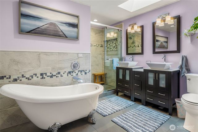 24648 96th Avenue S, Kent, WA 98030