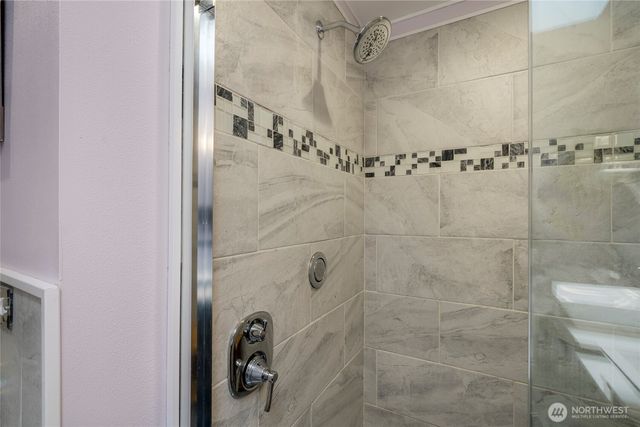 24648 96th Avenue S, Kent, WA 98030