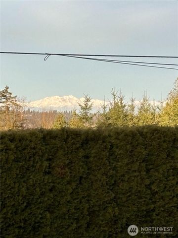 24648 96th Avenue S, Kent, WA 98030