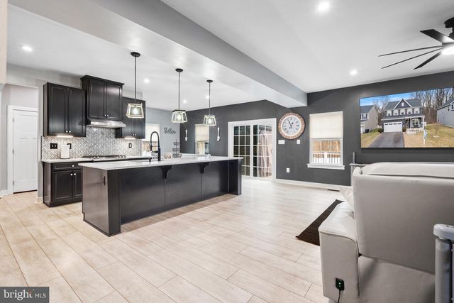 633 RUSHBROOK RD, Martinsburg, WV 25403