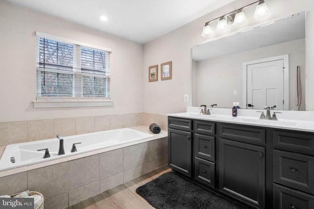 633 RUSHBROOK RD, Martinsburg, WV 25403