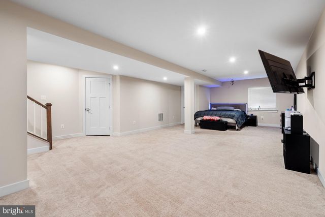 633 RUSHBROOK RD, Martinsburg, WV 25403