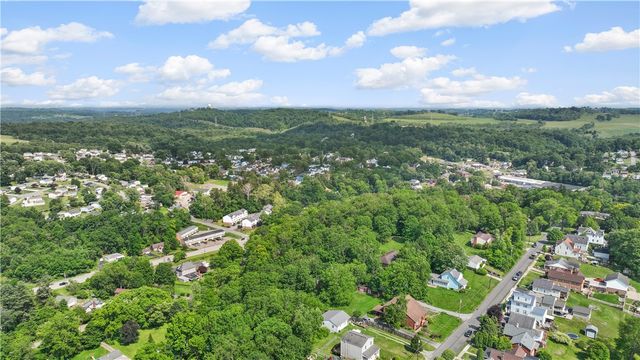 Lot S Highland Ave, Oakdale, PA 15071