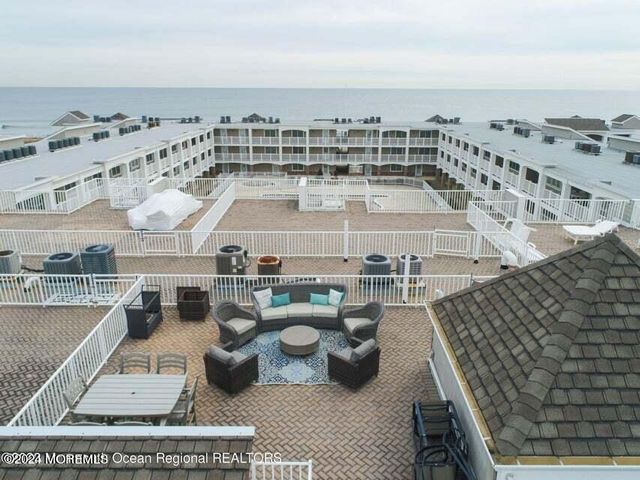 438 Highway 35 N 5304, Mantoloking, NJ 08738