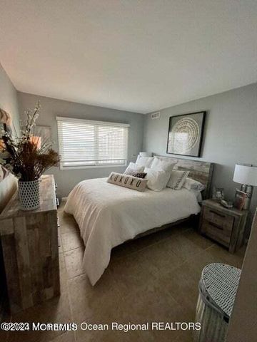 438 Highway 35 N 5304, Mantoloking, NJ 08738