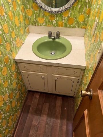 2505 N 29th Street, St Joseph, MO 64506